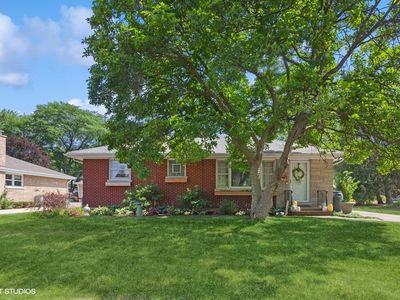21 W 55th Pl, Westmont, IL, 60559