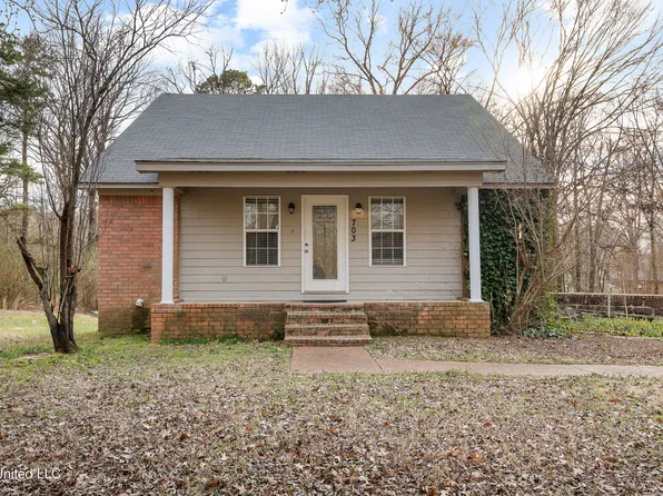 703 Black Hawk Dr, Hernando, MS 38632