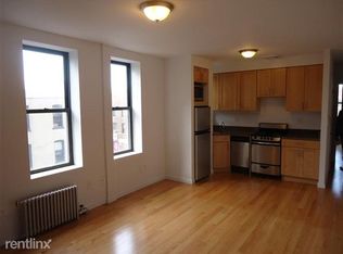 3184 35th St, Astoria, NY 11106
