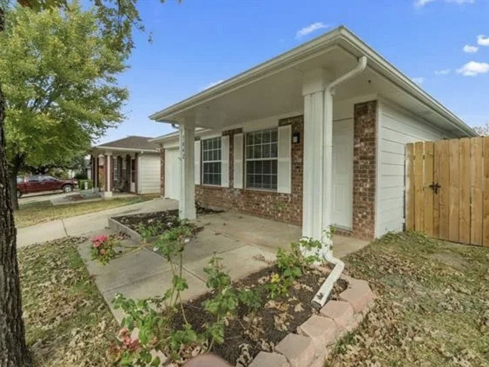 1st image of 3042 Playa Vista Dr