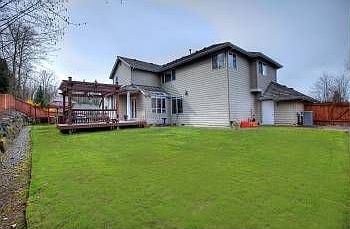 2nd image of 23953 SE 8th Pl