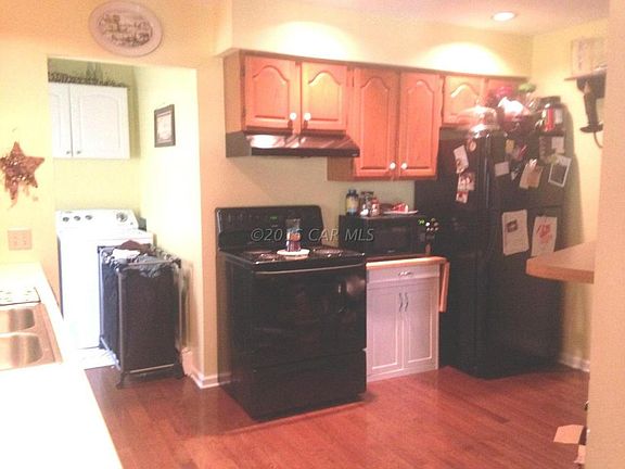3rd image of 5754 Argyle Dr