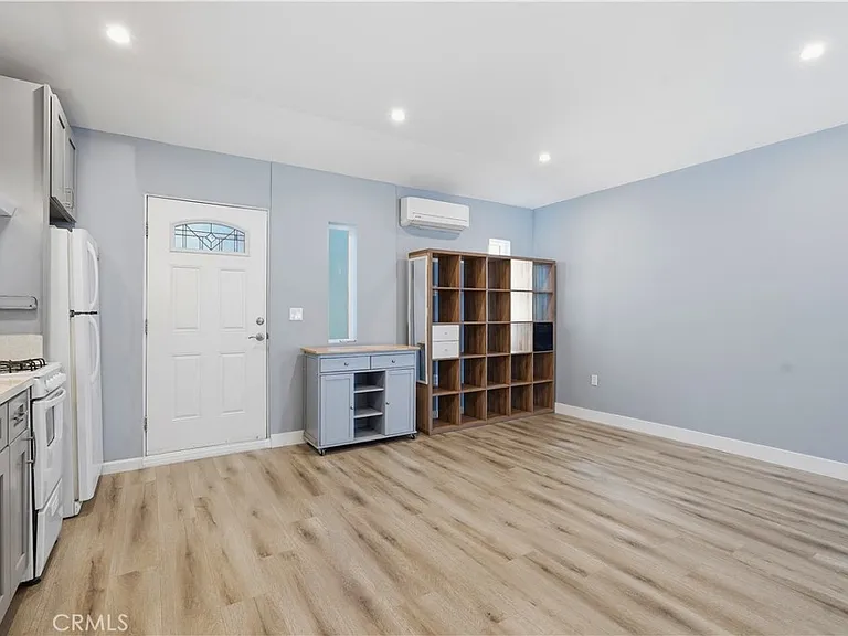 5862 Beck Ave #1/2 — Photo 13
