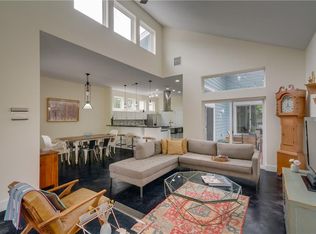 2915 E 16th St, Austin, TX 78702