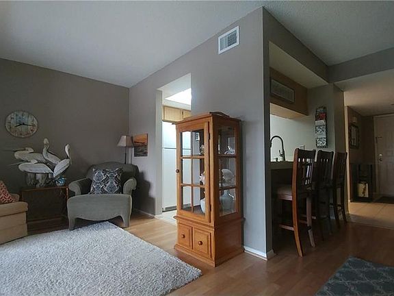 4th image of 3844 Staysail Ln