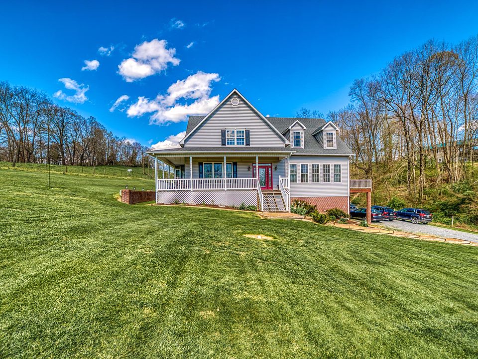1st image of 18665 Limestone Dr