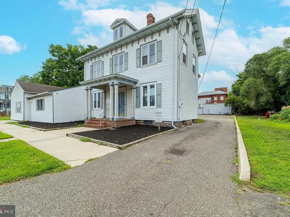 56 Fayette St, Bridgeton, NJ 08302