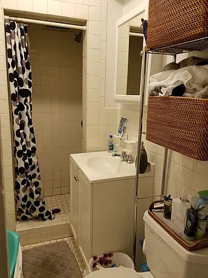 Rented by Harriet Brand, LREB | media 29