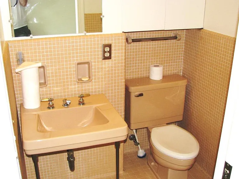 10251 Pendery Dr — Photo 38