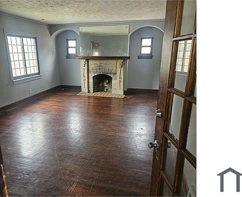 3rd image of 890 Eloise Dr #Up