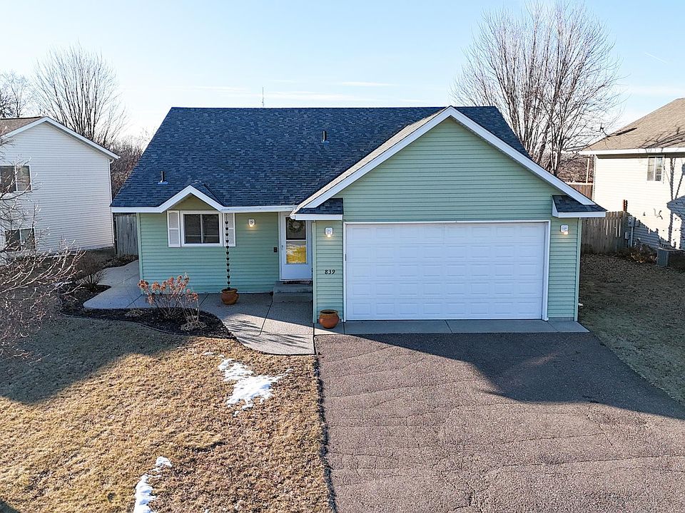 1st image of 839 Sierra Ln