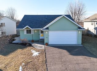 839 Sierra Ln, Saint Cloud, MN 56303