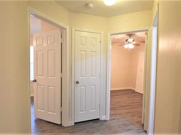 3rd image of 18706 N Lyford Dr