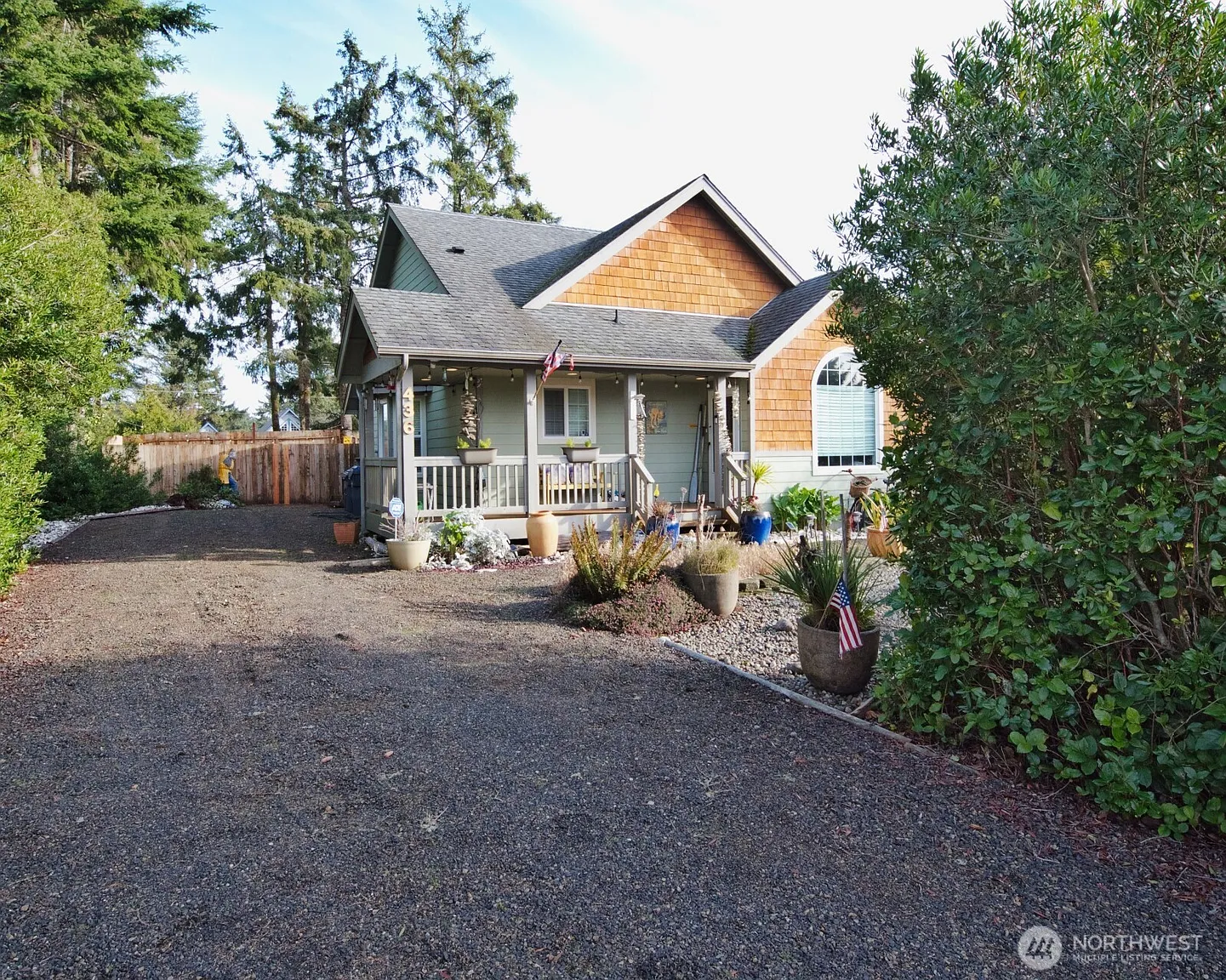 436 Orion Avenue SW photo 1