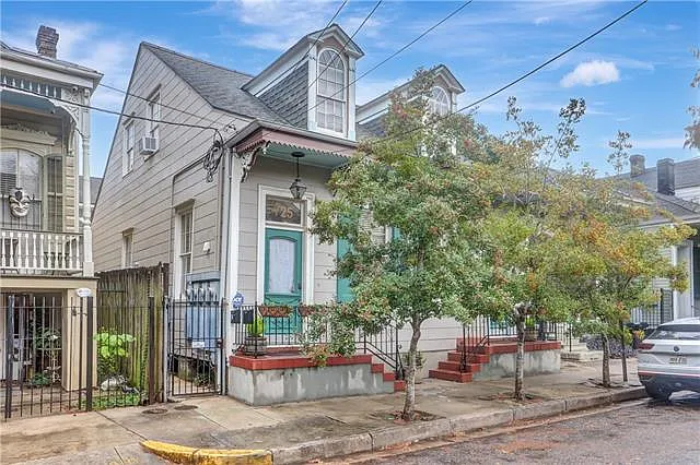 723 Kerlerec St #C — Photo 1