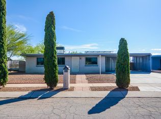 7628 E Apple Tree Dr, Tucson, AZ 85730