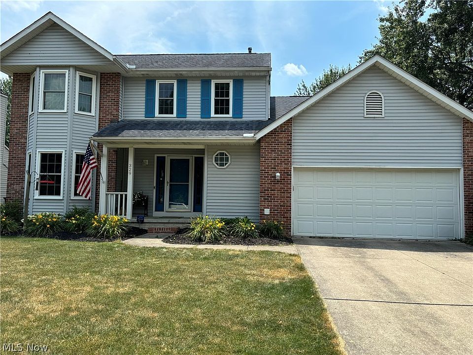 1st image of 329 Carol Ln