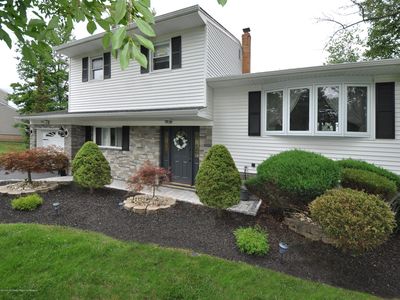 3 Portsmouth Rd, Manalapan, NJ, 07726