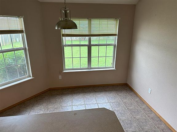 5th image of 2220 Gray Dove Dr
