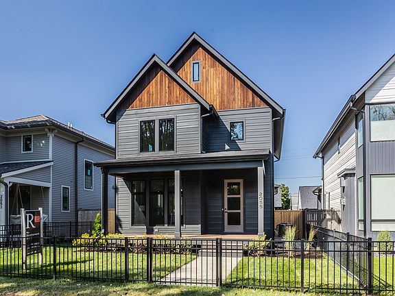 2nd image of 2055 Winthrop Ave