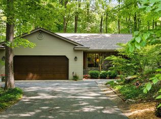 3182 Silver Hills Ln, Traverse City, MI 49684