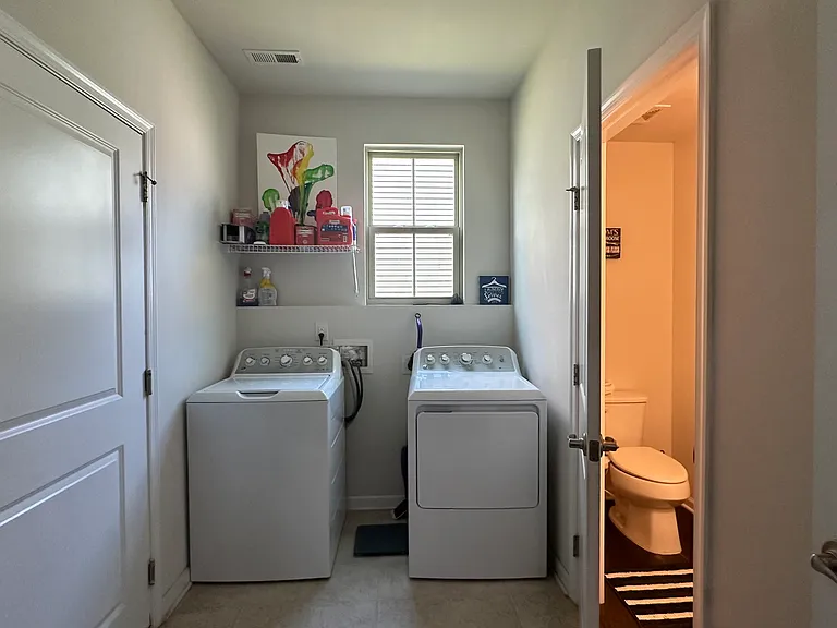 11050 Discovery Dr NW — Photo 14