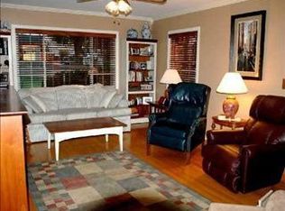 2310 Clayton Rd, Beaver Falls, PA 15010