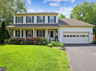 10113 Chokecherry Ct, Manassas, VA 20110