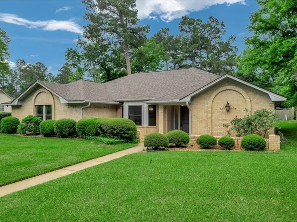 3920 Parkwood St, Nacogdoches, TX 75965