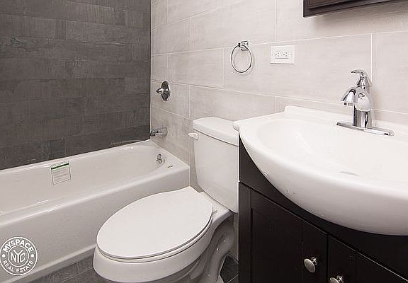 5th image of 310 E 25th St #M4