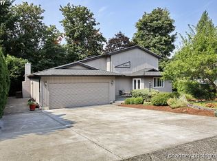 2290 SW 26th St, Gresham, OR 97080