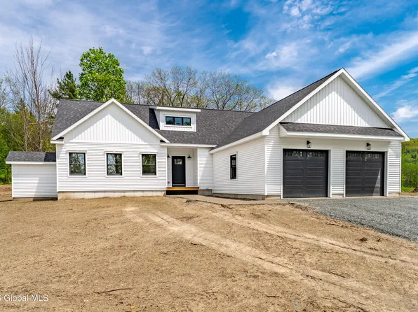 60 Plante Lane, Troy, NY 12180