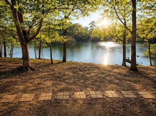 4221 Country Club Cir, Virginia Beach, VA 23455