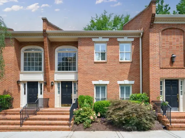 402 Ansley Villa Dr NE, Atlanta, GA 30324