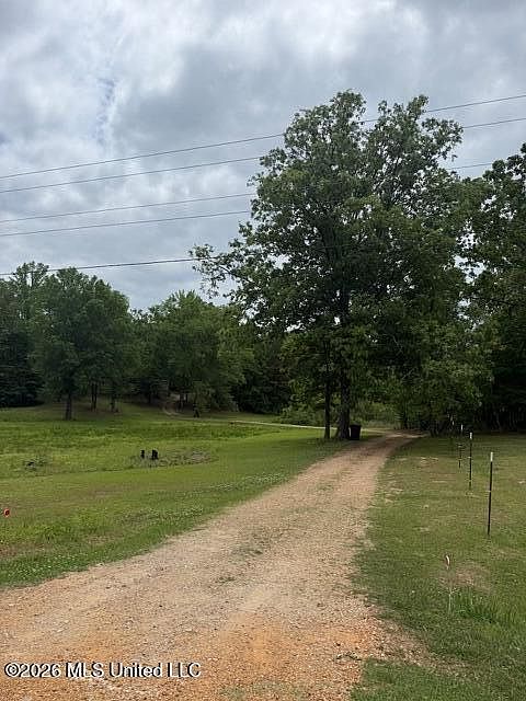 1st image of Grady Rd
