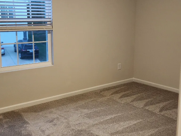 109 Broadtree Cir — Photo 10