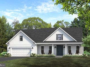 5702 Forge Rd, Oxford, PA 19363