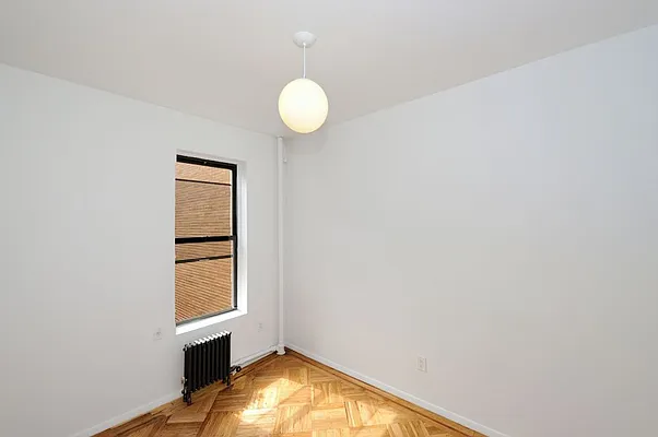 Rented by Aether Property Group | media 25