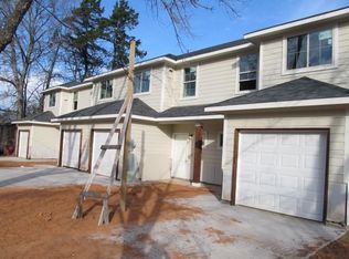 709 S 5th St #2, Bonham, TX 75418