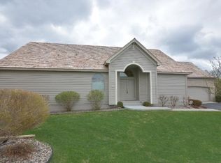 14881 Valley View Rd, Eden Prairie, MN 55344