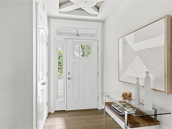 3rd image of 105 Alexandria Way