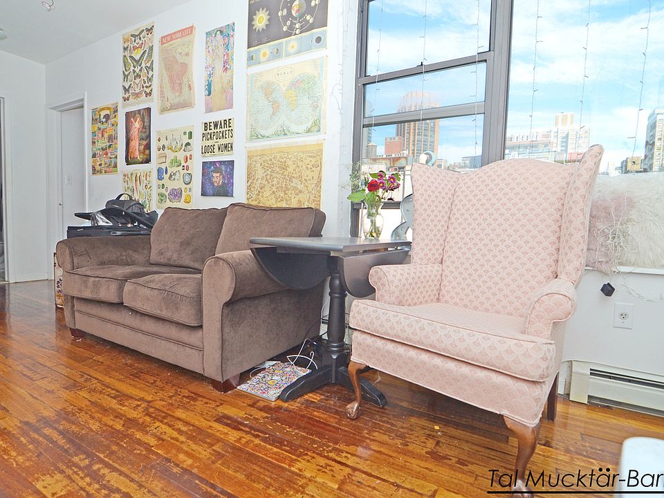 1st image of 115 Lexington Ave APT 3