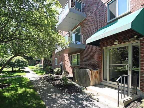 3rd image of 296 Commercial St APT 34