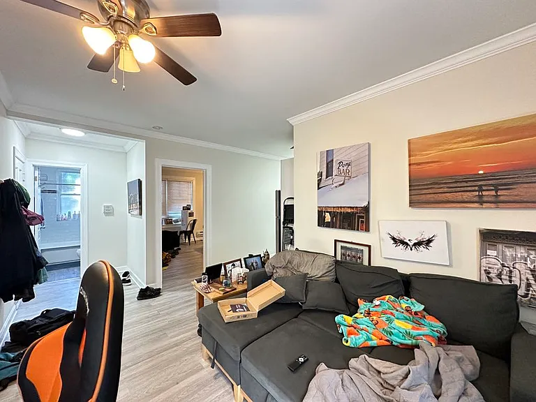 4222 N Clark St #2 — Photo 9
