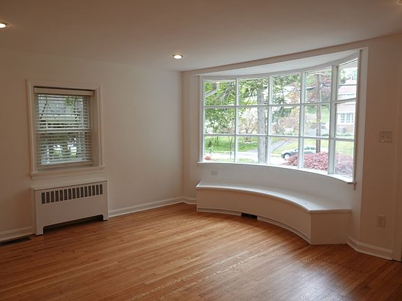 Living room / entry to house