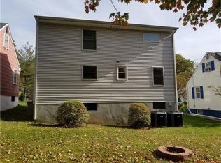 77 6th St, Edison, NJ 08837