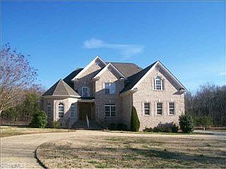 1st image of 5576 Dwight Dr