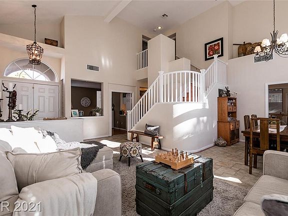 5th image of 2409 Juniper Canyon Ct