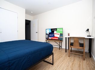 4832 Brown St, Philadelphia, PA