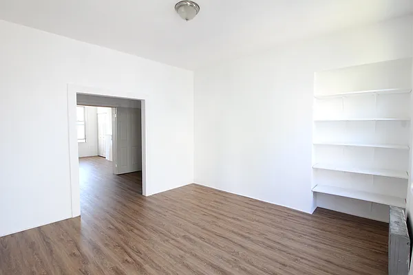 Rented by True Real Estate Group | media 10